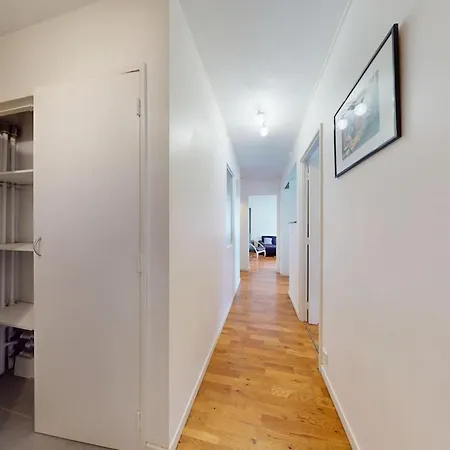 Apartment 2br Flat With Balcony 5 Mn To Hippodrome De *
